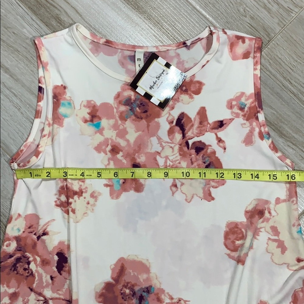 Ivory Pink Floral Sleeveless Blouse Tank - Picture 6 of 8